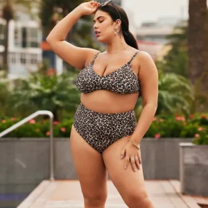 Elly bikini-top fra Carmakoma 54