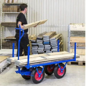 Ladvogn med 4 hjørnestopler 1500 x 700 mm - Luftgummi hjul