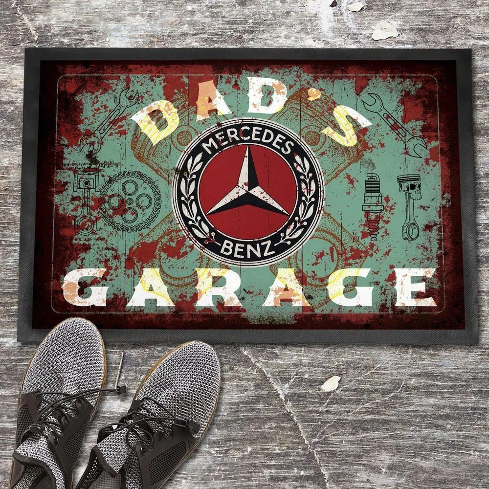 Funny Saying Mercedes Dads Garage Classic Skilte, Musemåtte, Dørmåtte