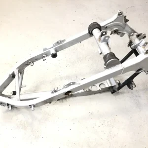 BMW F 650 GS R13 [2000] - Ramme hovedramme med papirer