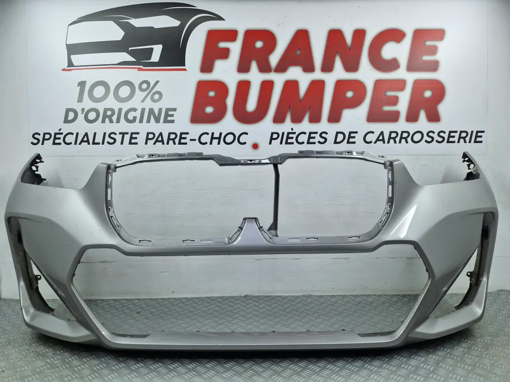 Forreste kofanger BMW X1 U11 M-pakke 2022+ — Original brugt til at male med parkeringsassistent