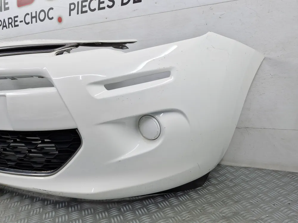 Forreste kofanger Citroën C3 II Fase 2 (03/2013 - 12/2016) - Original brugt del CITROEN