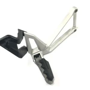 Ducati Multistrada 1200 S Touring [2009] - Pillion fodstøtte fodstøtte holder beslag højre