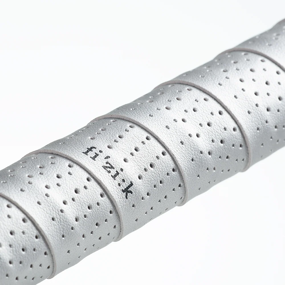 FIZIK TEMPO MICROTEX CLASSIC sølvfarvet ophængsbånd