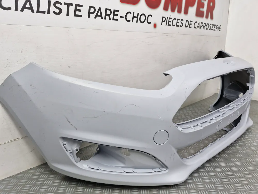 Forreste kofanger Ford Fiesta 6 Fase 2 (fra november 2012) – Ny original til maling
