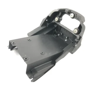 Kawasaki ZRX 1200 S ZRT20A [2001] - Indvendigt bagpanel, nederste del, bagskærm, baglygtemontering