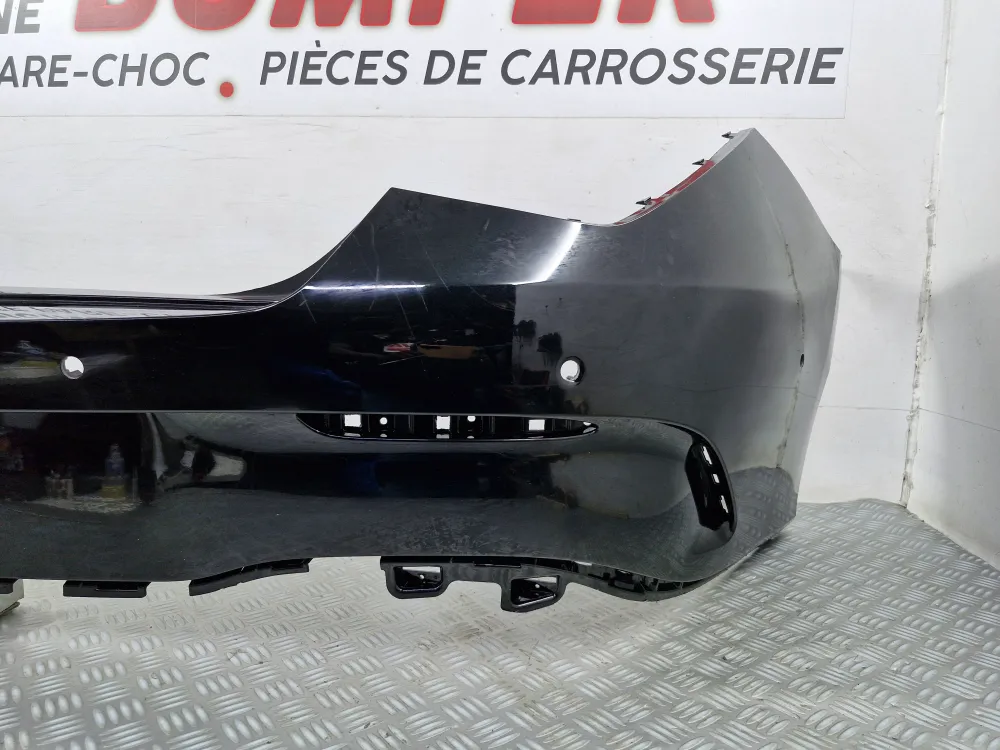 Bagkofanger Mercedes CLA W118 AMG (fra 04/2019) – Original brugt del MERCEDES - BENZ