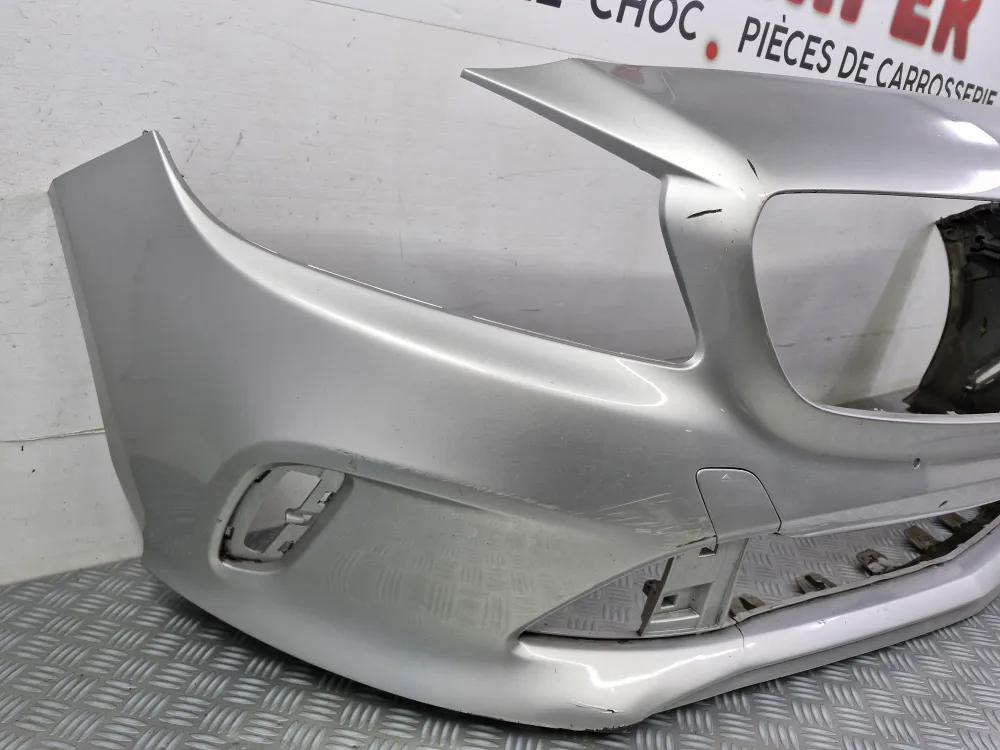 Forreste kofanger Mercedes Klasse W176 Fase 2 (06/2015 - 12/2018) - Original brugt del MERCEDES - BENZ