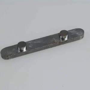 Not 8 mm med stifter cc 30 mm H3,5