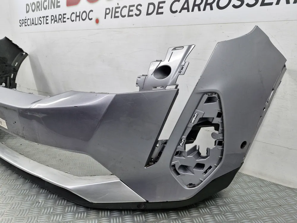 Forreste kofanger Peugeot 3008 II / 5008 II Fase 2 (fra september 2020) – Original brugt med radars og Park Assist med Par...