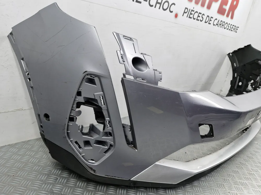 Forreste kofanger Peugeot 3008 II / 5008 II Fase 2 (fra september 2020) – Original brugt med radars og Park Assist med Par...