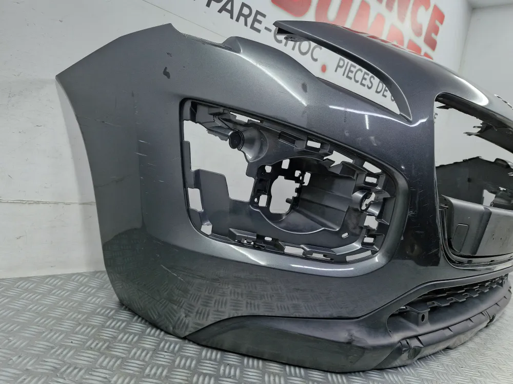Forreste kofanger Peugeot 3008 (1) fase 2. Fra 11/2013 til 12/2016 brugt