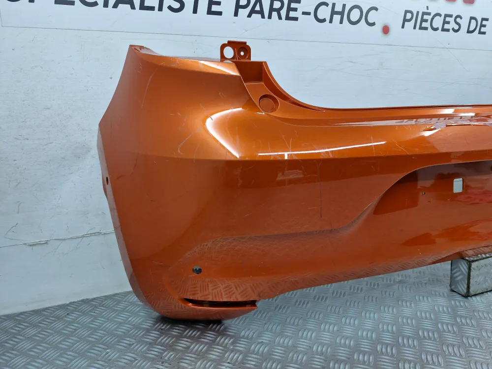 Bagkofanger Renault Clio 5 (fra 04/2019) - Original brugt med radarpladser