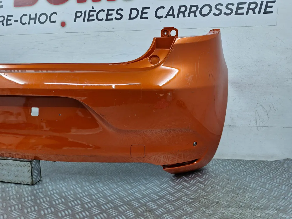 Bagkofanger Renault Clio 5 (fra 04/2019) - Original brugt med radarpladser