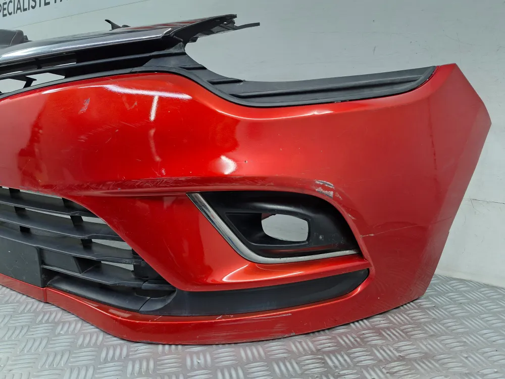 Forreste kofanger Renault Clio 4 Fase 2 (08/2016 til 03/2020) original brugt