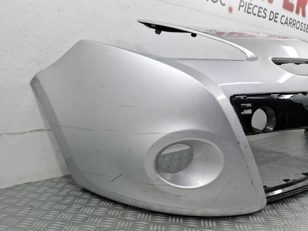 Forreste kofanger Renault Clio 3 Fase 2 (Fra 03/2009 til 12/2014) - Original brugt i 185 ***