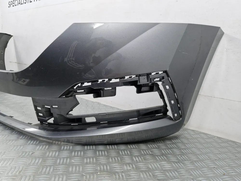 Forreste kofanger Skoda Octavia 4 (fra 01/2020) — original brugt