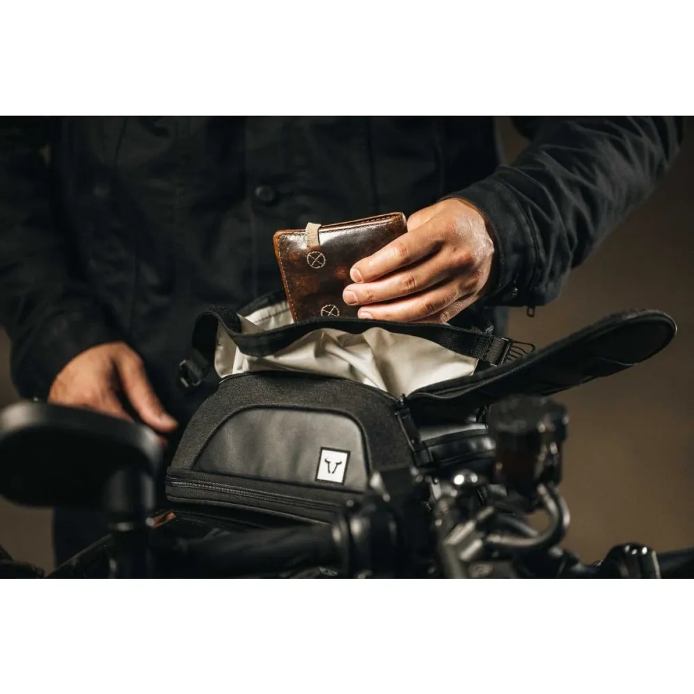 SW-Motech Legend Gear LT3 3,5–5,5 l magnetisk tanktaske