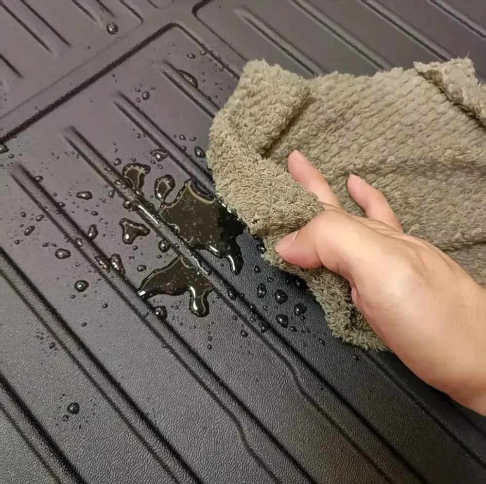 Tesla Model Y/Y+ Juniper Trunk Mat TPE All Wesather Water-resistente