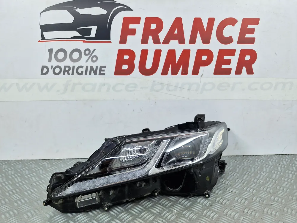 Forlygter venstre Toyota Camry V Fase 1 (06/2019) brugt original del