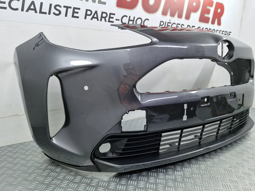 Forreste kofanger Toyota Yaris Cross (Fra 10/2021) - Original brugt del