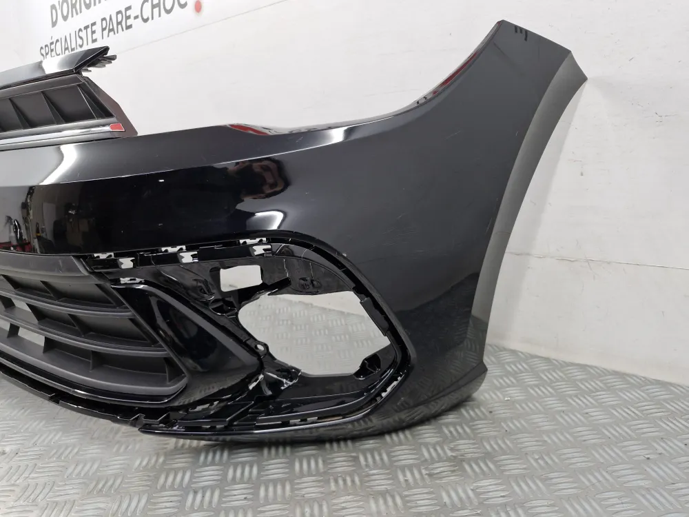 Original front bumper Volkswagen Polo 6 Phase 2 used from (09/2021)